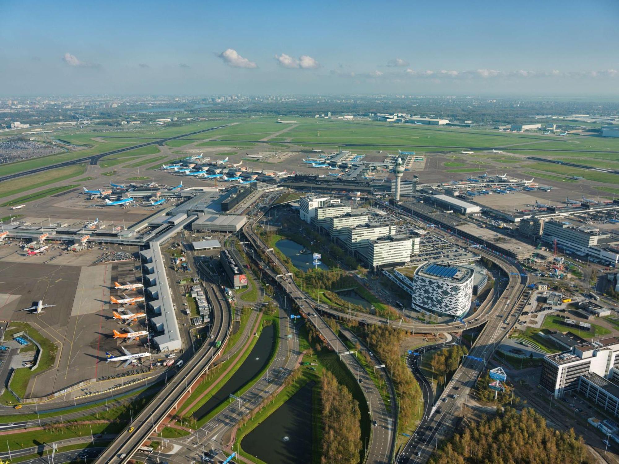 Hilton Amsterdam Airport Schiphol Hotel Exterior foto